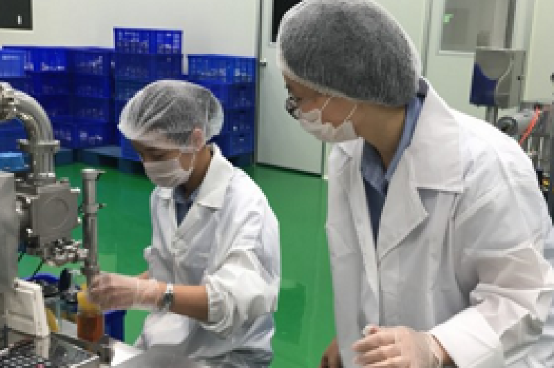 棄百萬年薪回鄉 黃俊彥發揮科技專長養蜂