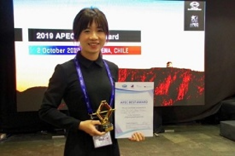 博士生女力楊佳慈研發香蕉黃葉病耐病種苗