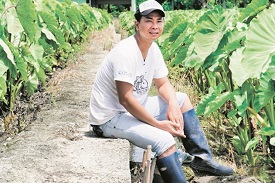 馬郭芋頭園二代青農郭秩均